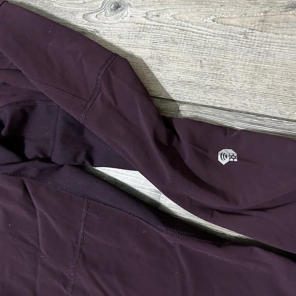 Mountain Hardwear Deep purple Wine colored Leggings - Picture 7 of 7